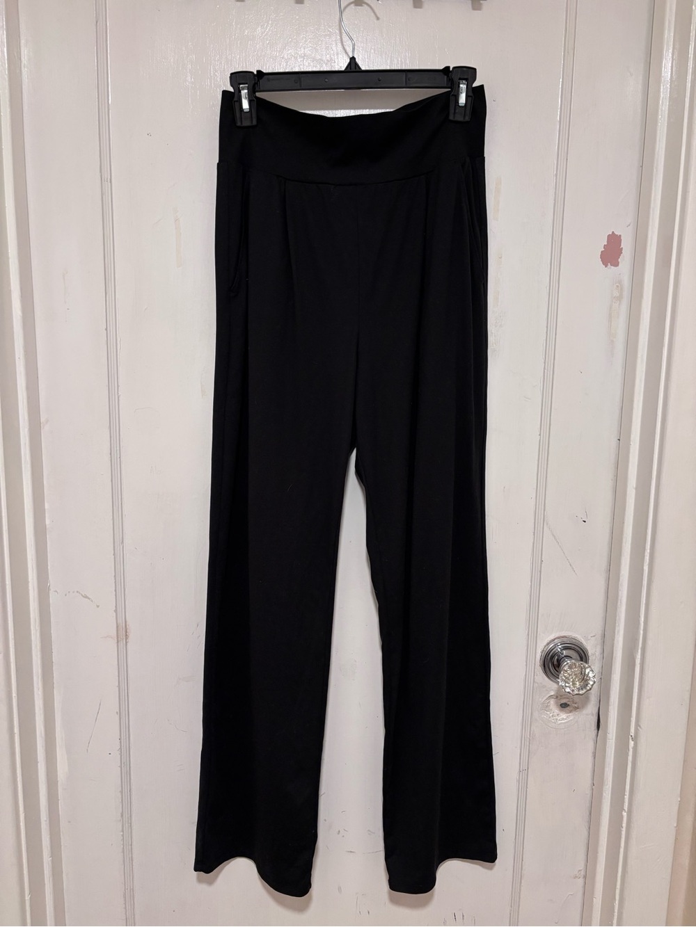 Vuori Black Wide-Leg Pull-On Pants